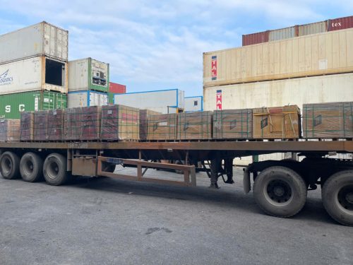 CÁC CONTAINER GẠCH NHẬP KHẨU ẤN ĐỘ LIÊN TỤC BÀN GIAO CHO CÔNG TRÌNH NHÀ Ở XÃ HỘI 2 z7649727773926 7272a7006eaa3011bc6a31ffc4613e31